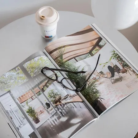 Apartment Queens Courtyard By Daniel&jacob's